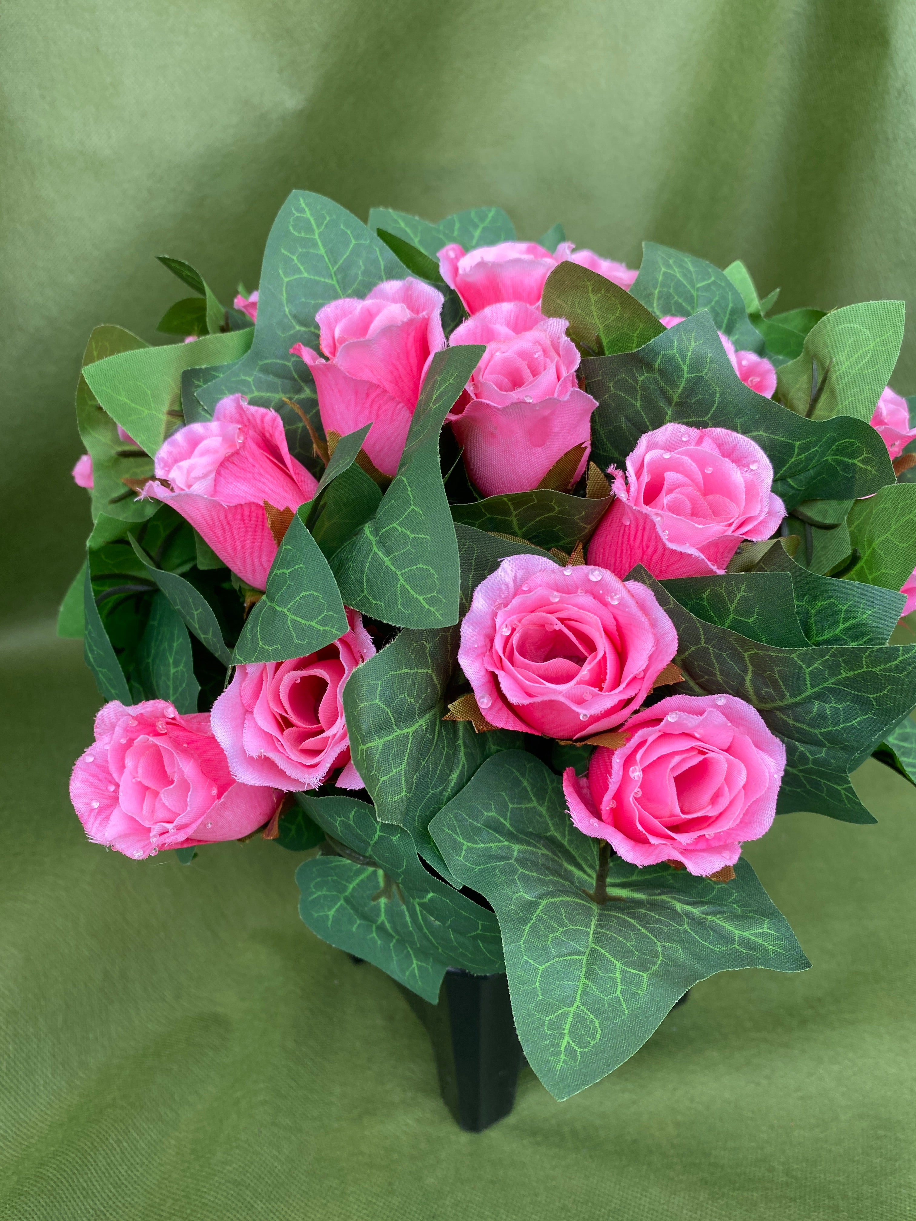 Classic Remembrance Arrangement