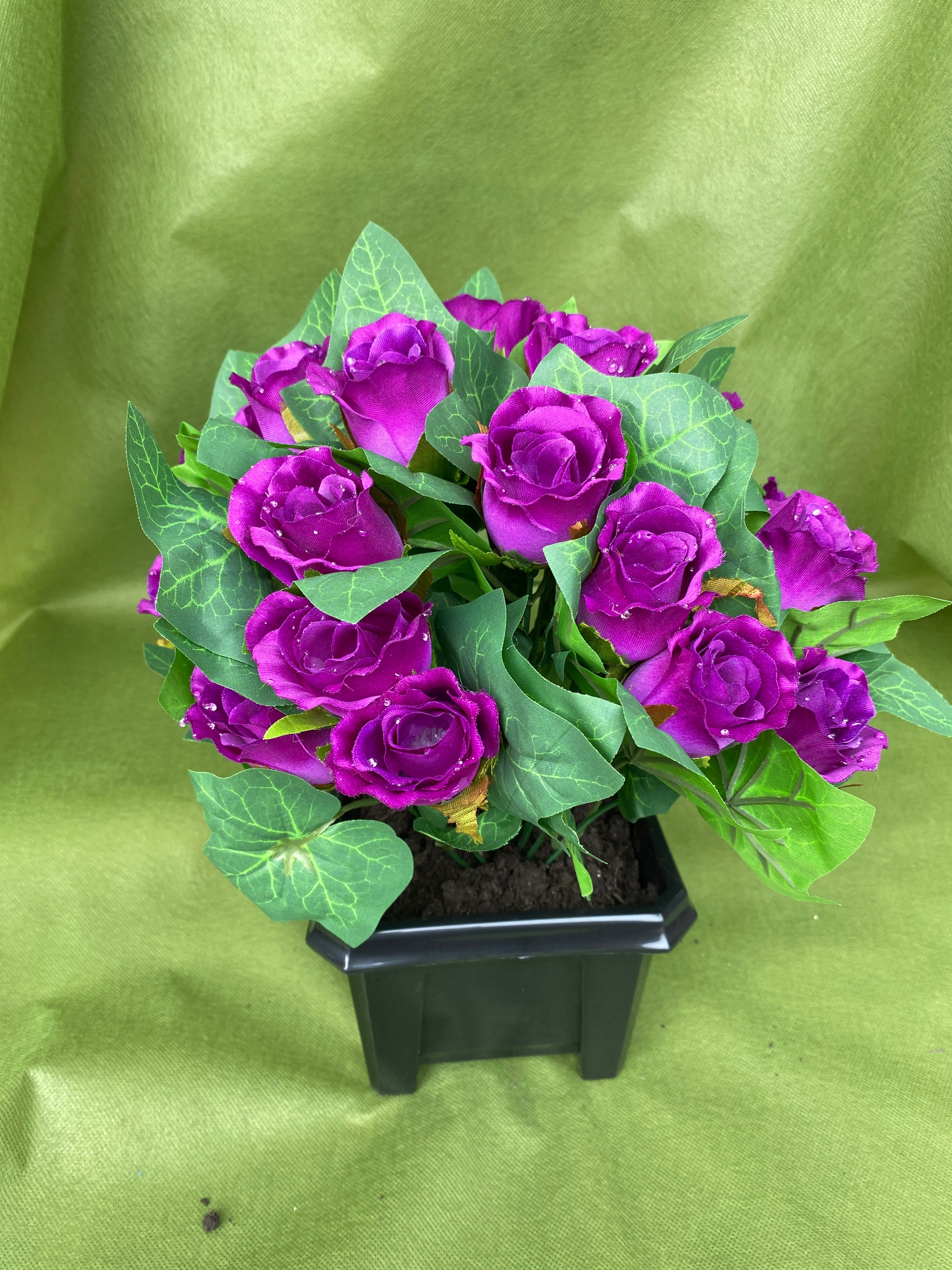 Classic Remembrance Arrangement